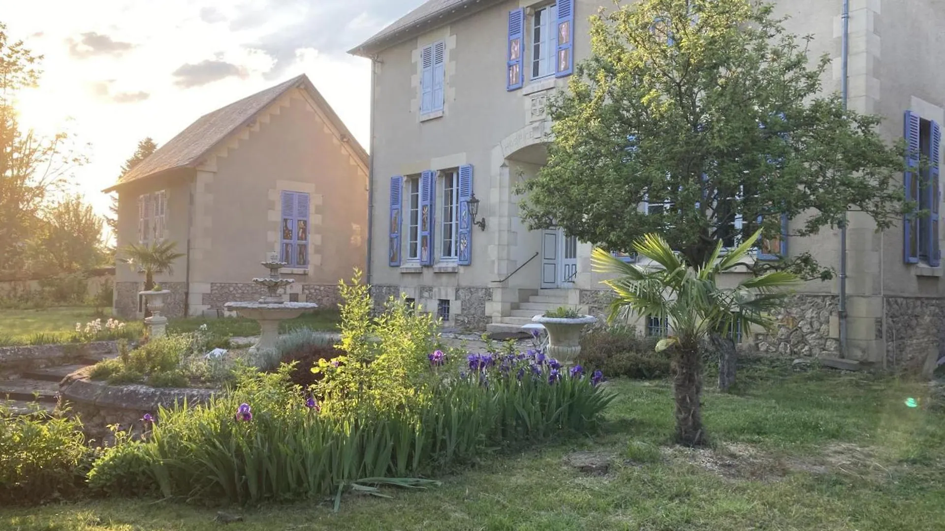 Apartment Villa De Charme Avec Jardin Clos, Proche De Vichy, Ideale Pour Sejours En Famille - Fr-1-489-533 Sanssat